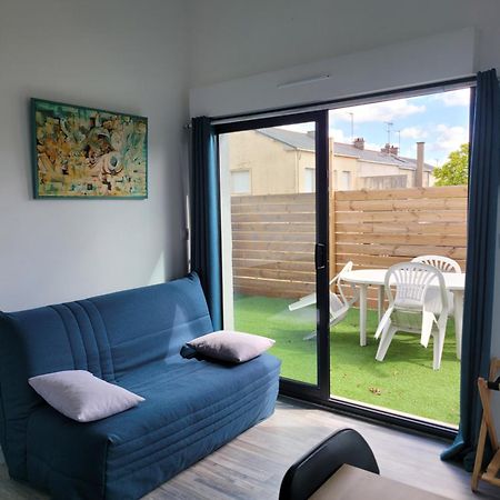 Le Studio Saint-Pierre-Montlimart 外观 照片
