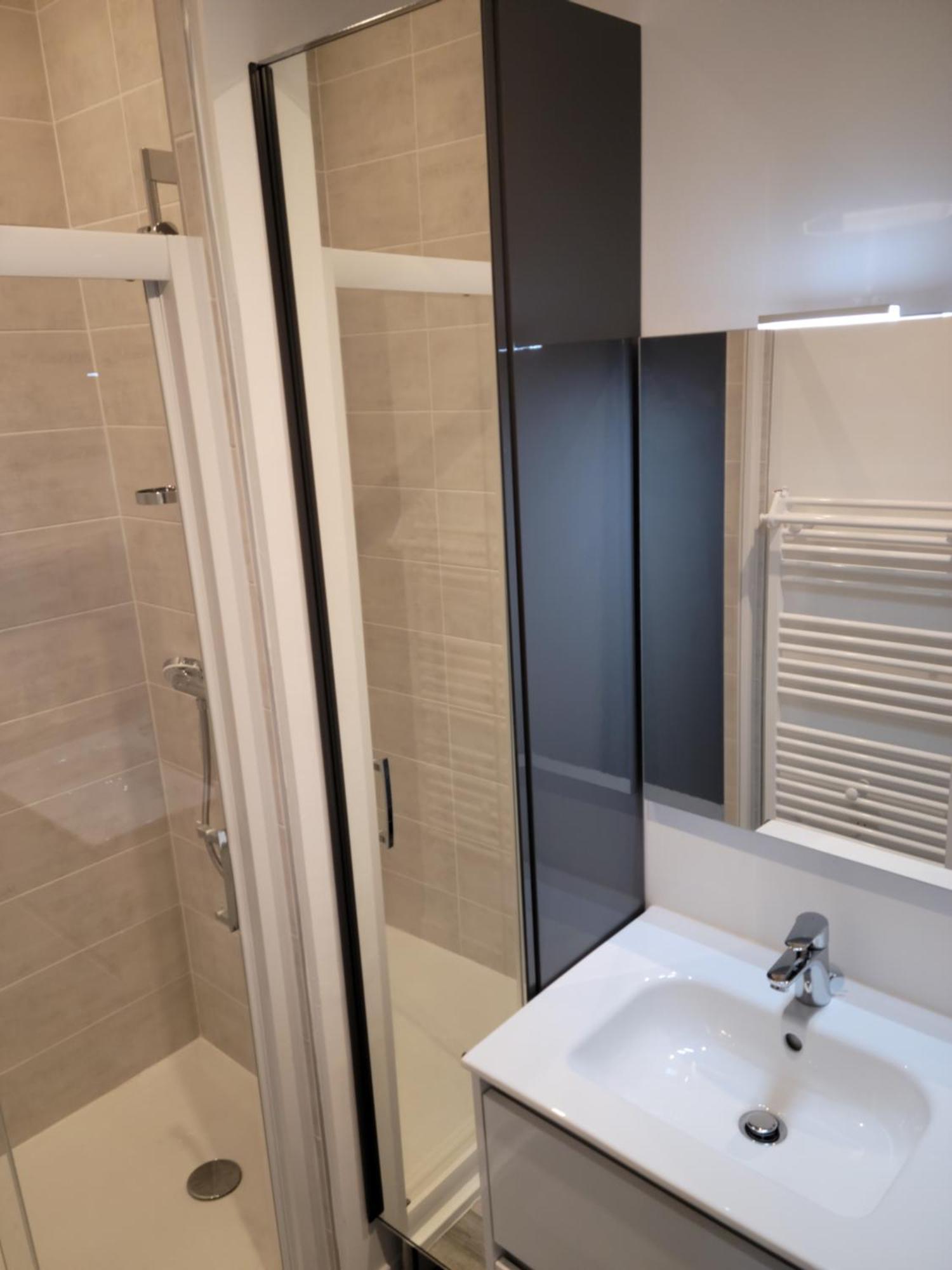 Le Studio Saint-Pierre-Montlimart 外观 照片